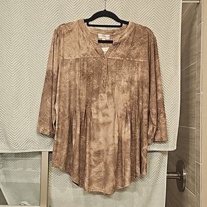 Ladies tunic blouse 3 quarter sleeves